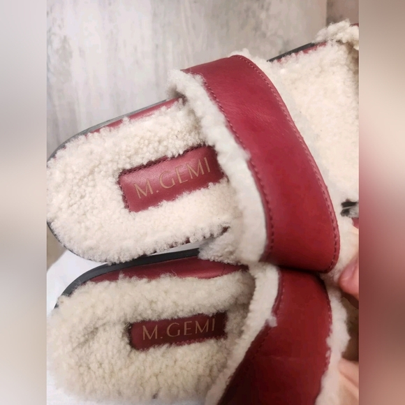 M. Gemi New The Aida Fur Strappy Sandals Red Size 8 Women’s RARE - Picture 7 of 8